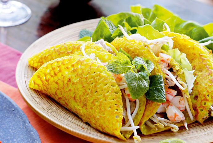 banh xeo – sizzling cake