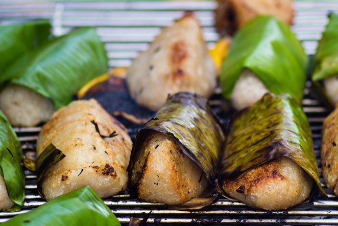 chuoi nep nuong – thick banana baked with sticky rice