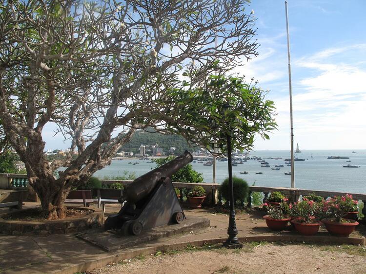 activities in bach dinh bach dinh in vung tau vietnam