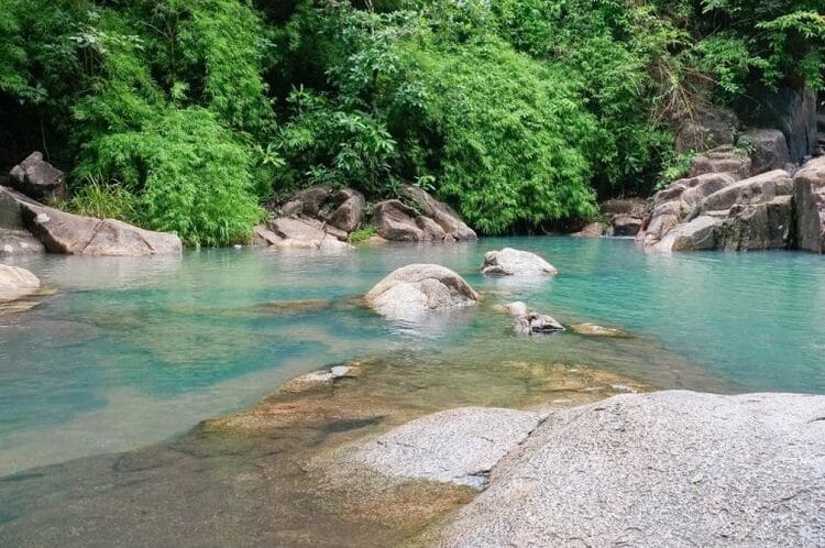 experience for tourists suoi tien in vung tau