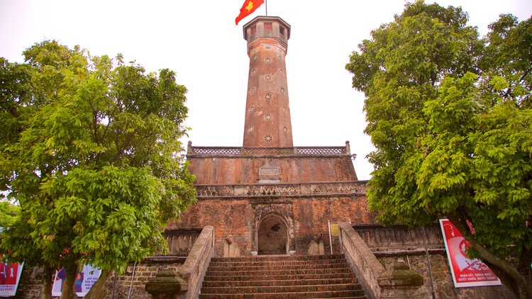 attractive features of hanoi flag tower hanoi flag tower in vietnam