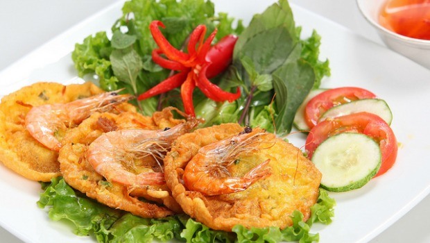 banh tom Ho Tay-west lake crispy shrimp cake