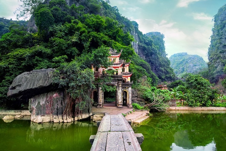 bich dong pagoda ninh binh