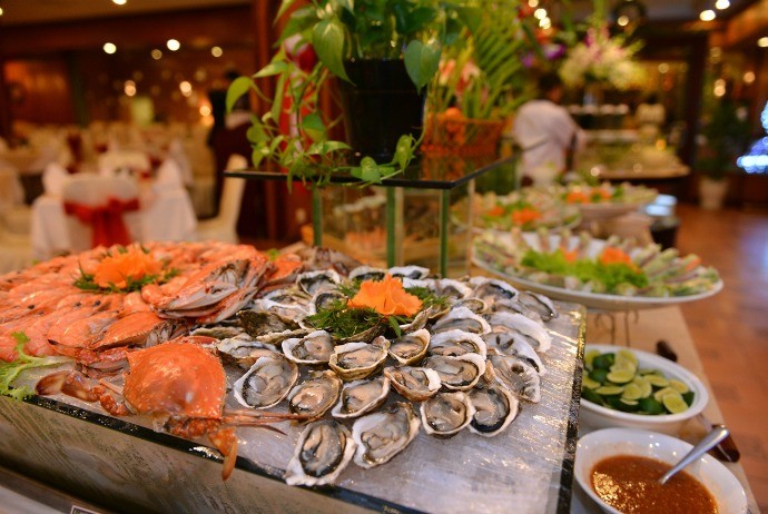 Halong Bay restaurants
