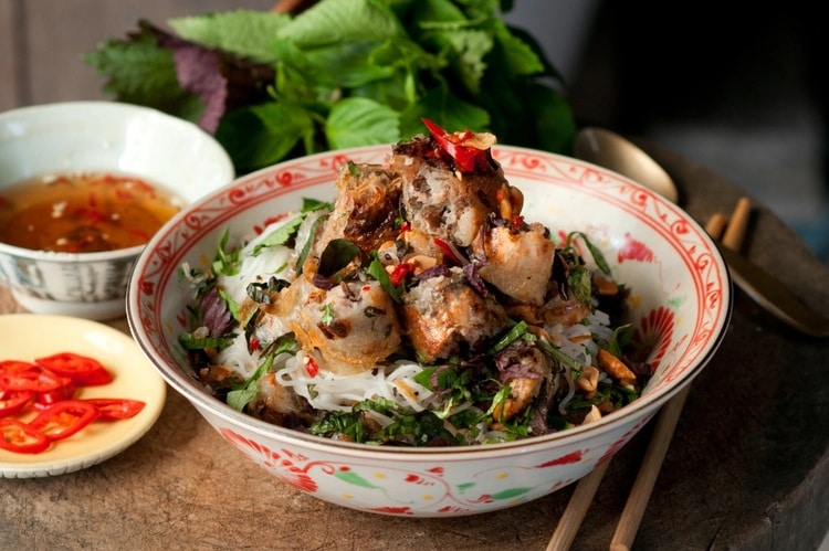bun cha nem cua be dac kim vietnam photos – restaurants in hanoi old quarter