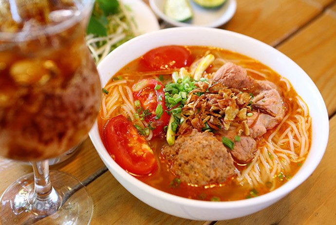 traditional Vietnamese food