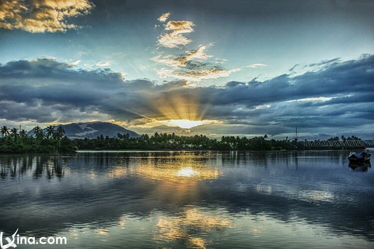 cai river in nha trang vietnam photos - nha trang in winter and spring vietnam