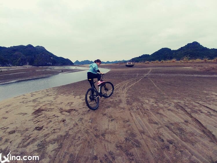 cat ba island photo in vietnam vietnam photos - cat ba island photos