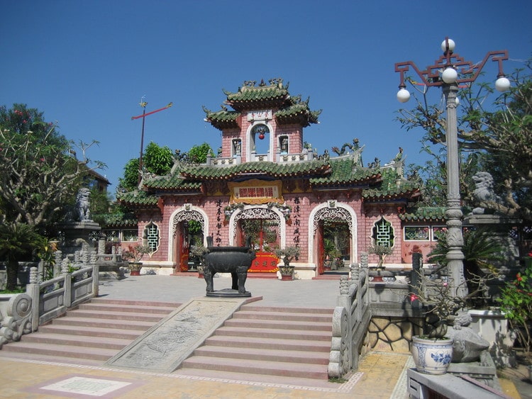 vietnam photos - chinese assembly halls in hoi an