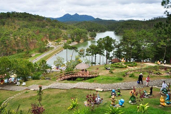 Vietnam adventure holidays