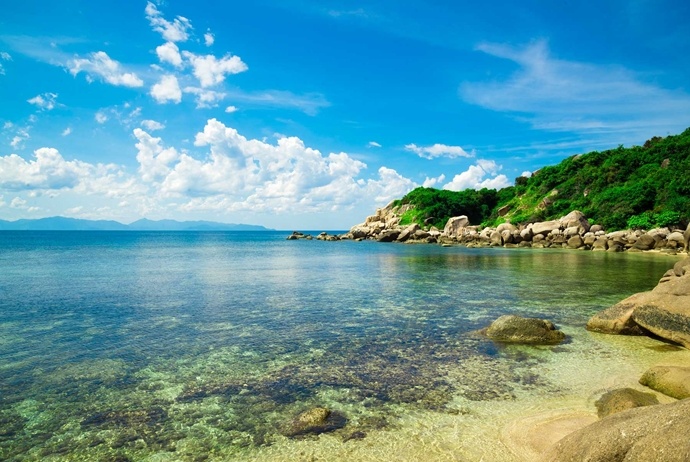 dai lanh beach