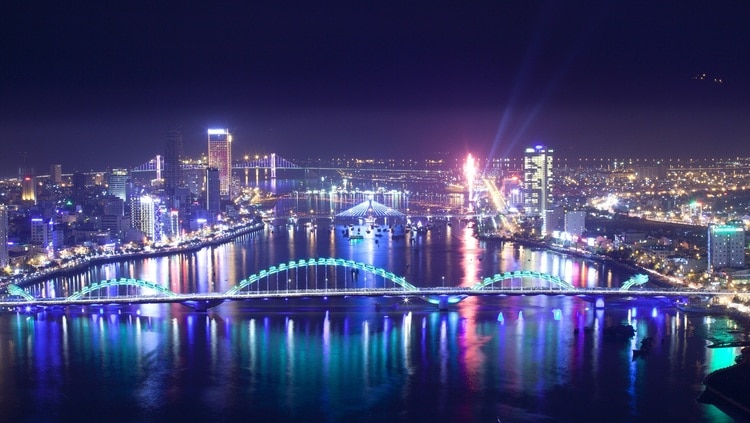 vietnam photos - danang bridges at night