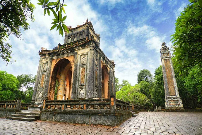 Hanoi tours