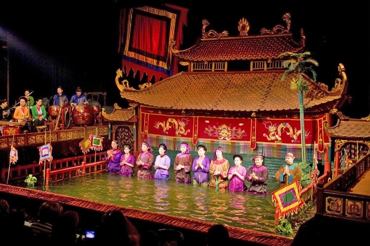enjoy water puppet theaters in ho chi minh city vietnam photos - kid friendly places in ho chi minh