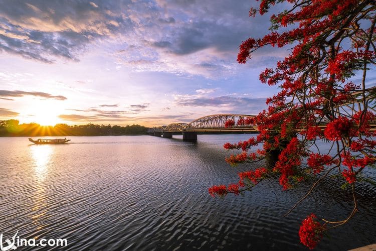 Stunning And Famous Landscapes Photos – Top Attractions In Hue City, Vietnam