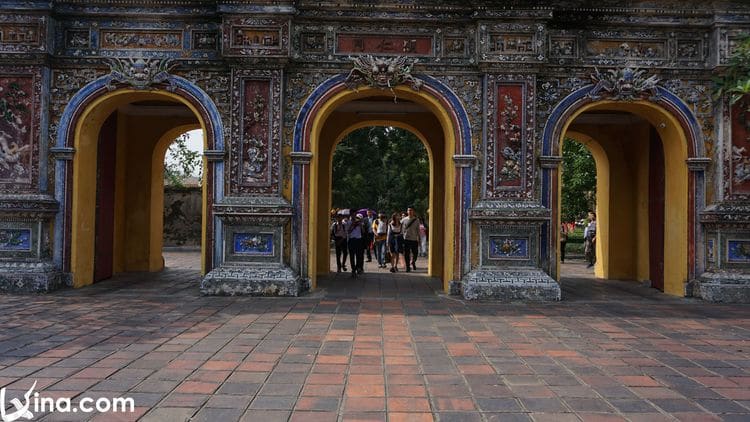 the complex of hue monuments photos vietnam photos - the complex of hue monuments photos