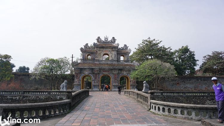 the complex of hue monuments photos vietnam photos - the complex of hue monuments photos