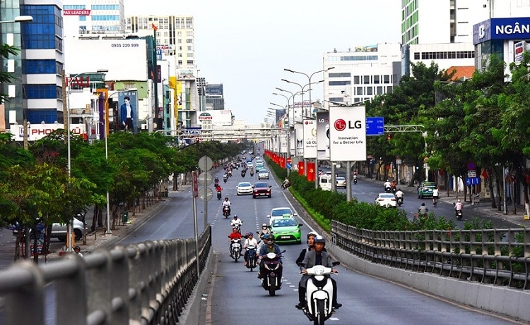 le van sy street vietnam photos - shopping streets in ho chi minh