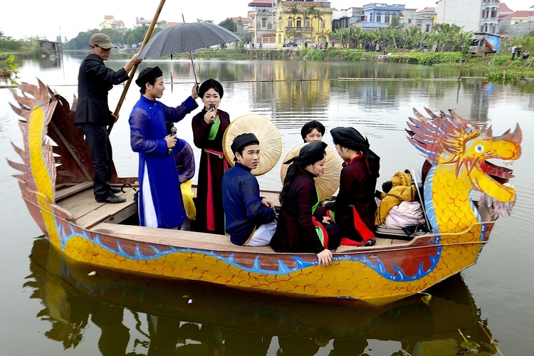 Lim Festival: The Cultural Space Of Quan Ho Folk Songs in Vietnam