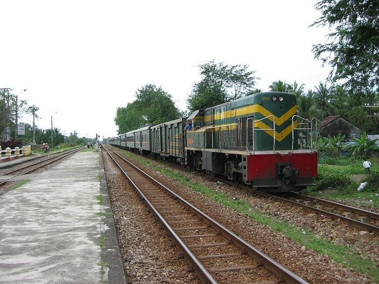 Northern Vietnam Train Services Suspended For Lack Of Passengers