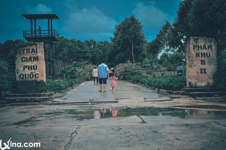 phu quoc vietnam photos - phu quoc prison photos