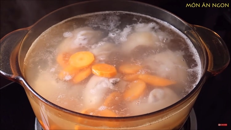 simple pig trotter soup with lotus seed recipe