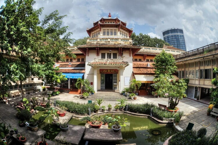 poetic environment vietnam photos - museum of vietnamese history