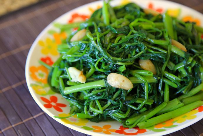 traditional Vietnamese food