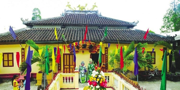 tan loc dong temple in can tho