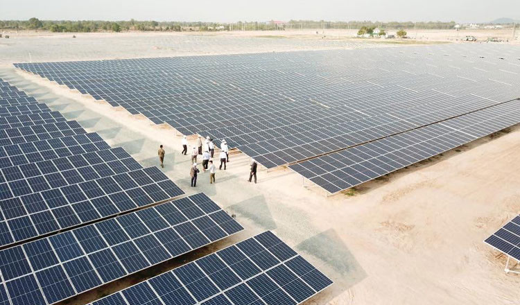 Thai Energy Firm to Invest $457 mln in Vietnam Solar Farms