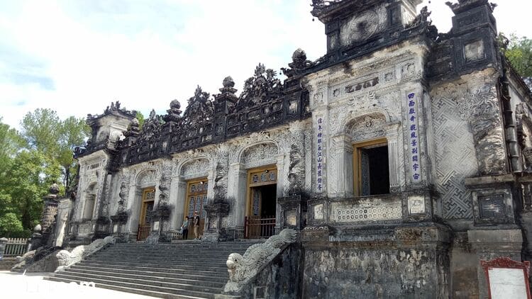 the complex of hue monuments vietnam photos - the complex of hue monuments photos