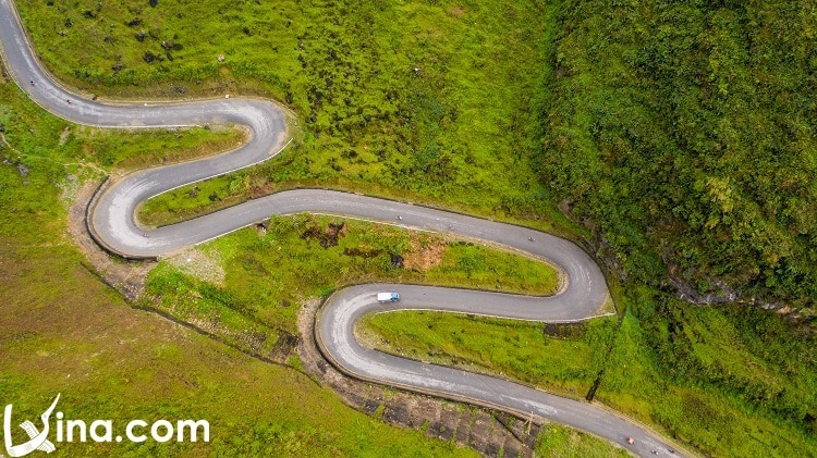 things to do in ha giang - successfully conquer the slopes and passes in ha giang