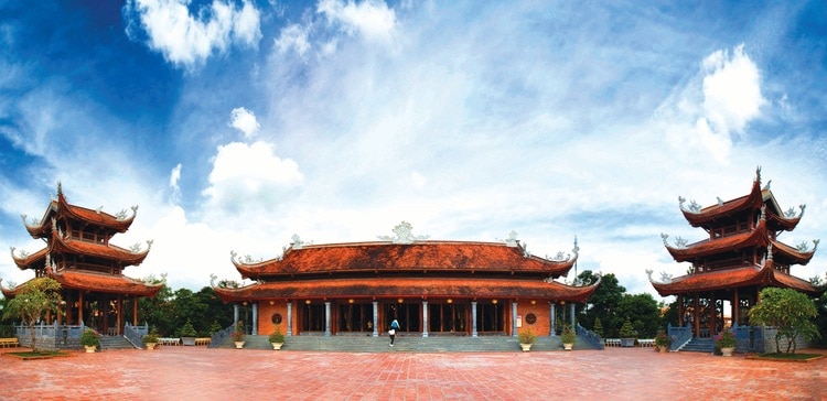 vietnam photos - truc lam phuong nam monastery