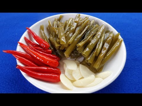 Vietnamese Sweet and Sour Pickled Water Spinach Recipe – Easy Steps to Follow