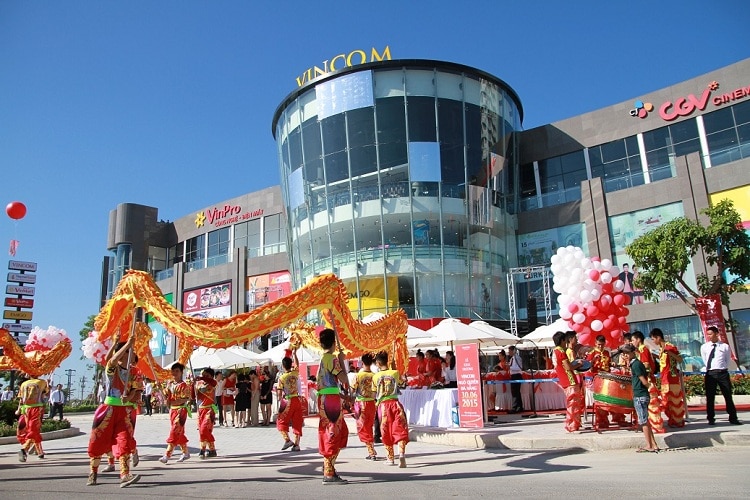vietnam photos - vincom plaza da nang