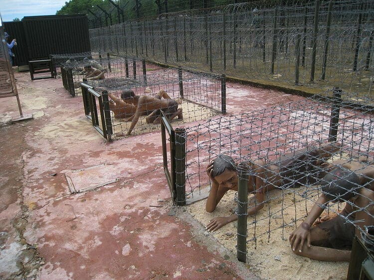 what are the attractions in con dao prison con dao prison in vietnam