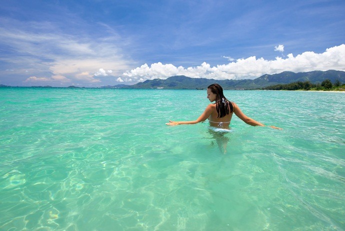 what to do in hon tam island - go swimming