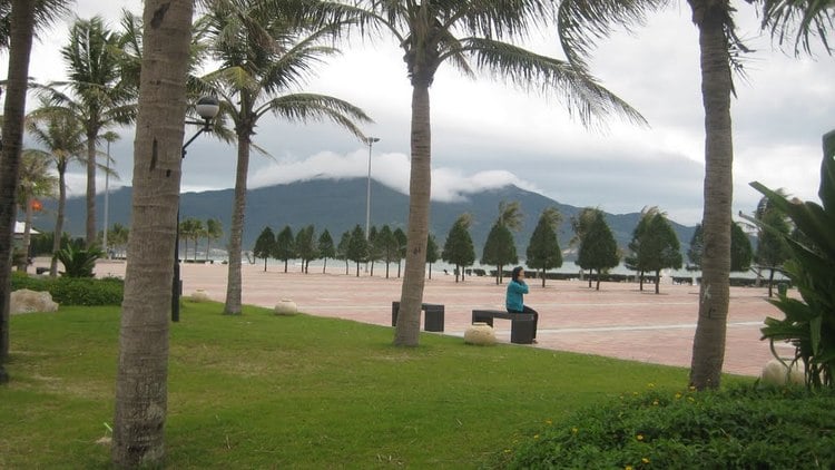 when is the best time to visit east sea park vietnam photos - east sea park