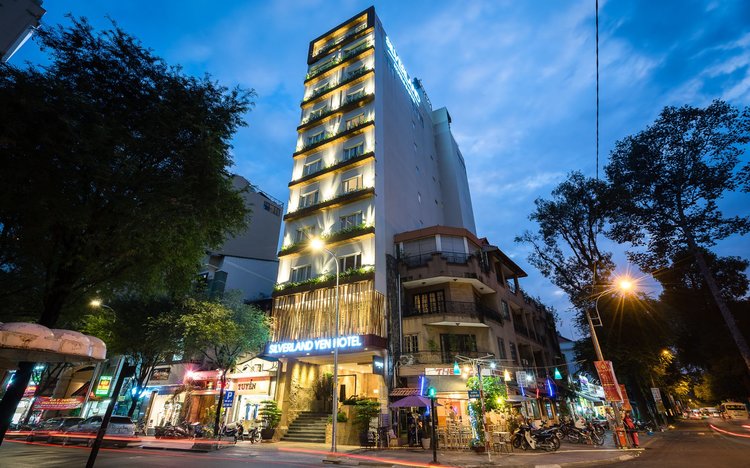where to stay near golden dragon water puppet theatre vietnam photos - golden dragon water puppet theatre