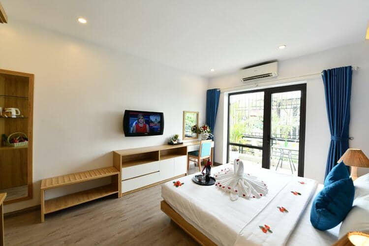 where to stay when visiting yen so park vietnam photos - yen so park
