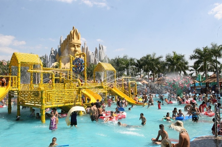 why suoi tien theme park is special vietnam photos - suoi tien theme park